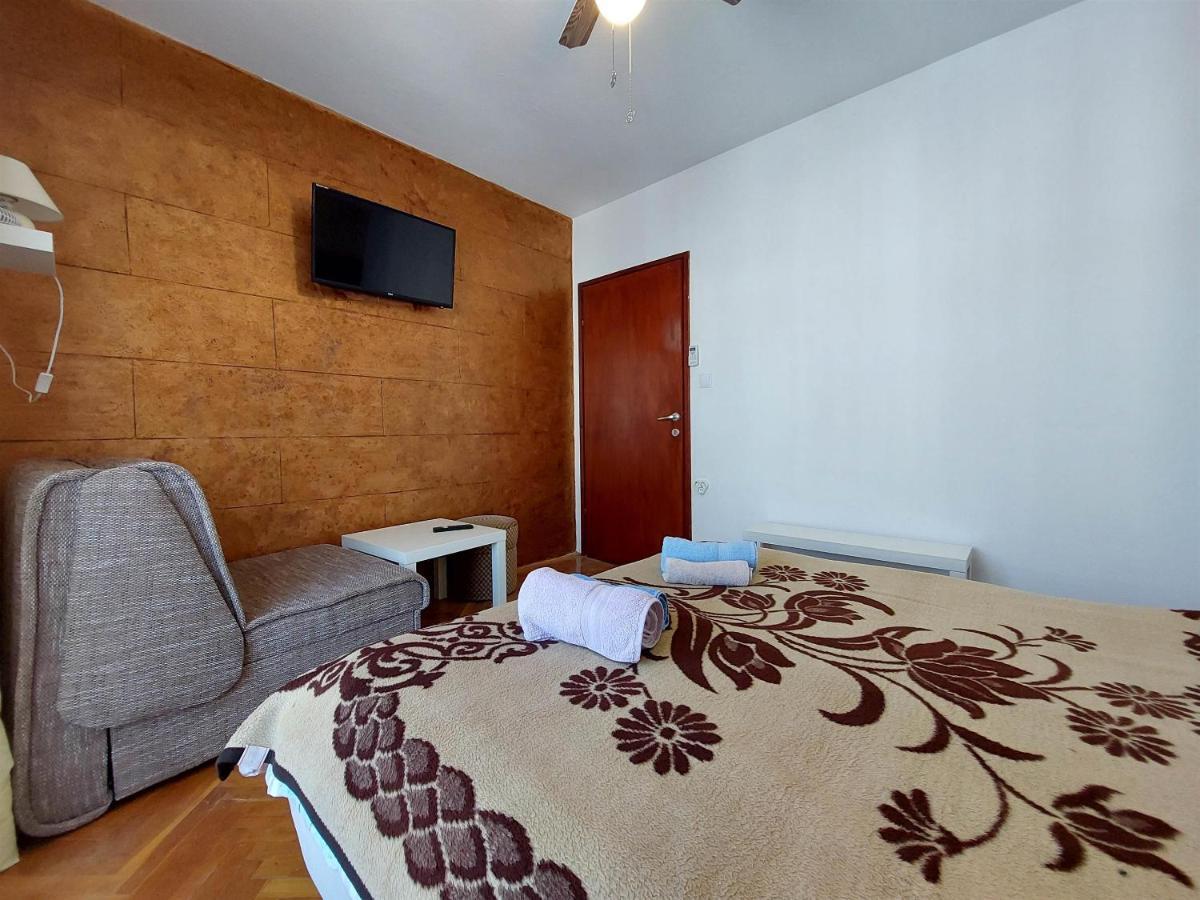 Apartment And Room Marica 普纳特 外观 照片